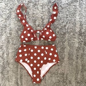 NWOT 🦋 SUPER CUTE Polka Dot high waisted bottom bikini set 😍 Size Small